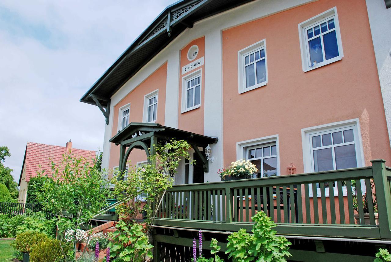 Appartementhaus zur Brücke direkt am See Sandort Exterior foto
